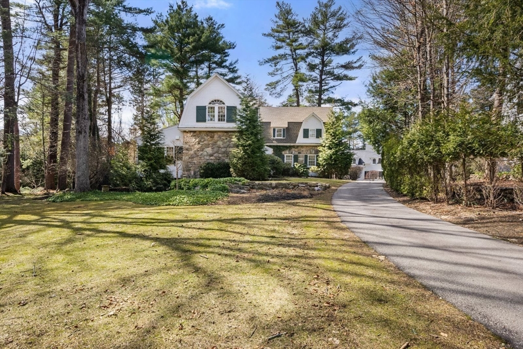 25 Longmeadow Road