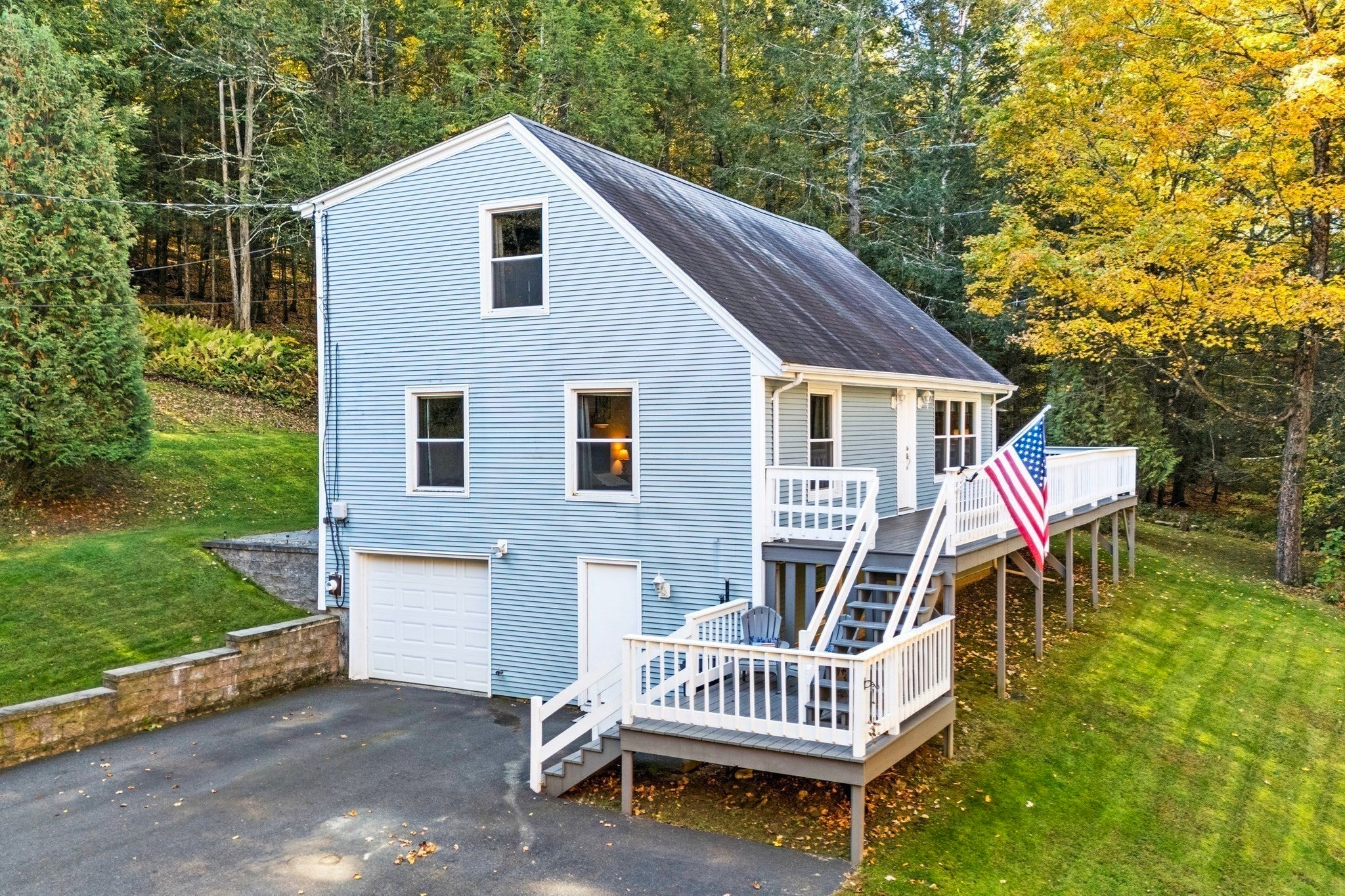 Photo of 303 S Shelburne Rd, Shelburne, MA