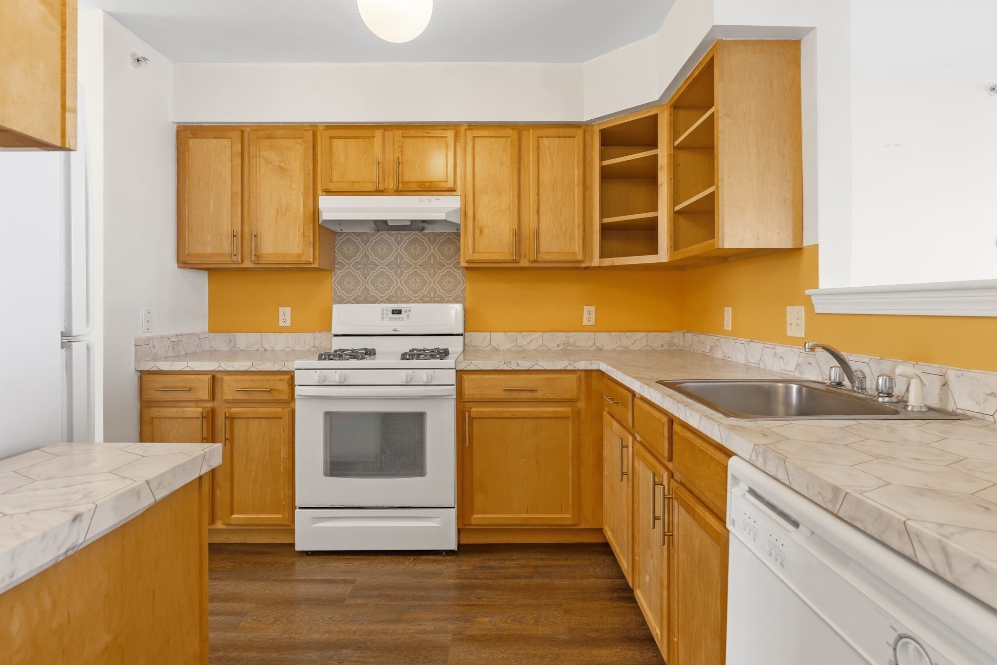 429 Border St #6, Boston, MA, 429 Border St #6, Boston, MA Photo #11