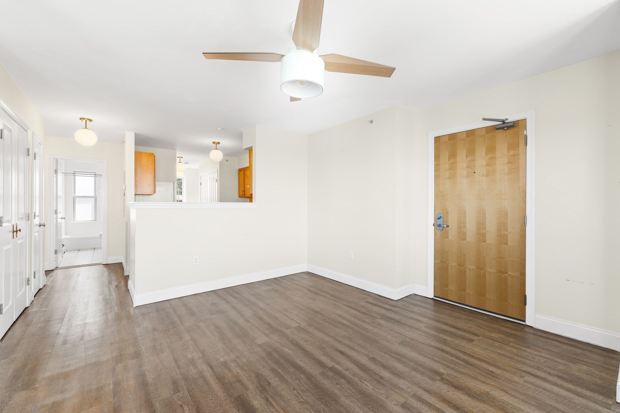429 Border St #6, Boston, MA, 429 Border St #6, Boston, MA Photo #7