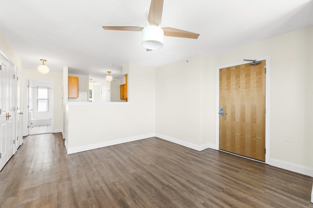 429 Border St #6, Boston, MA, 429 Border St #6, Boston, MA Photo #9