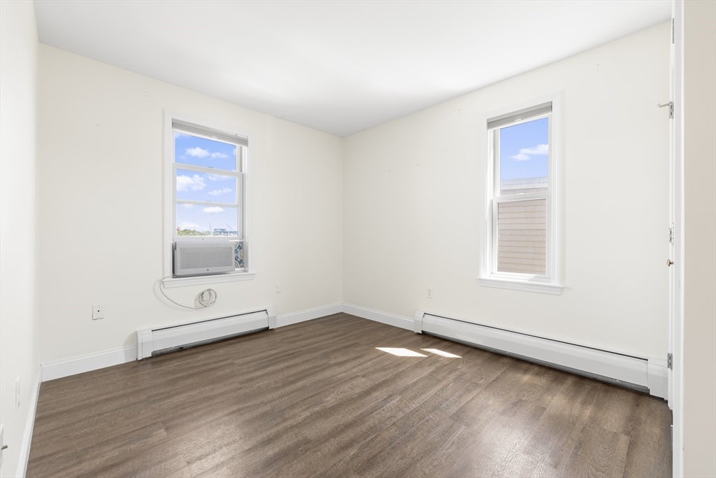 429 Border St #6, Boston, MA, 429 Border St #6, Boston, MA Photo #20