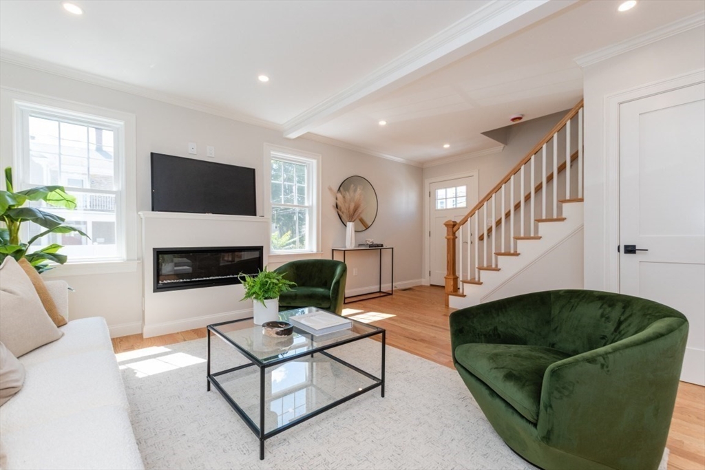 12-14 Cuba Street 12