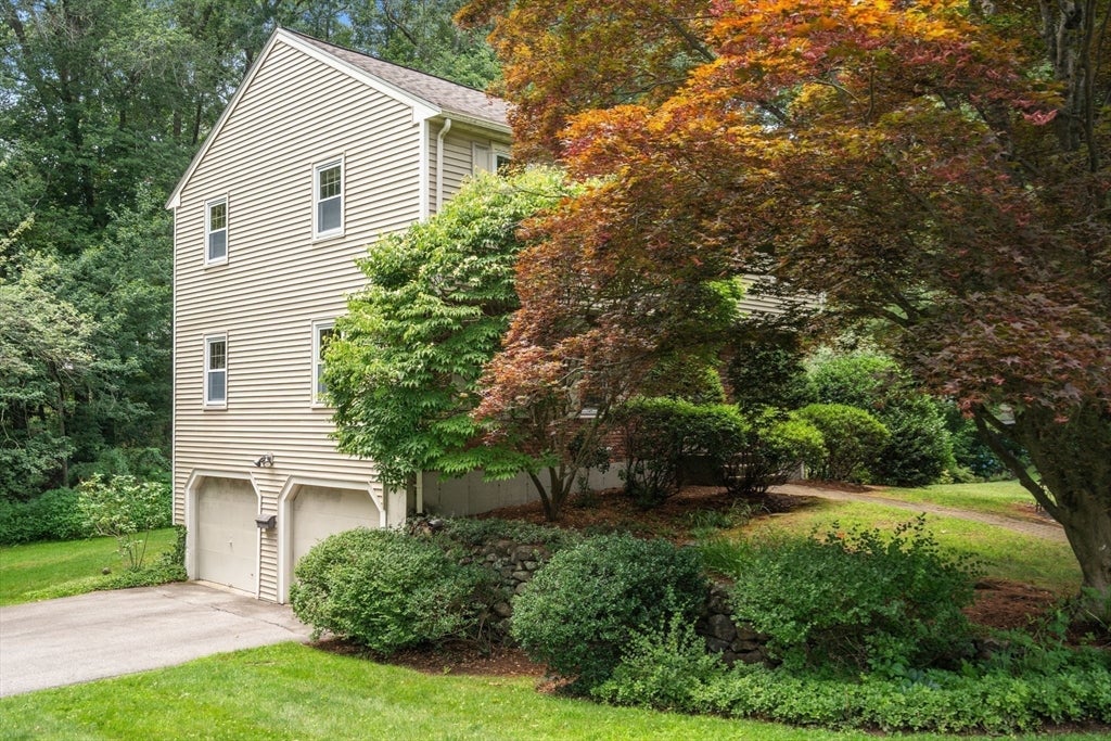 11 Bacon Rd