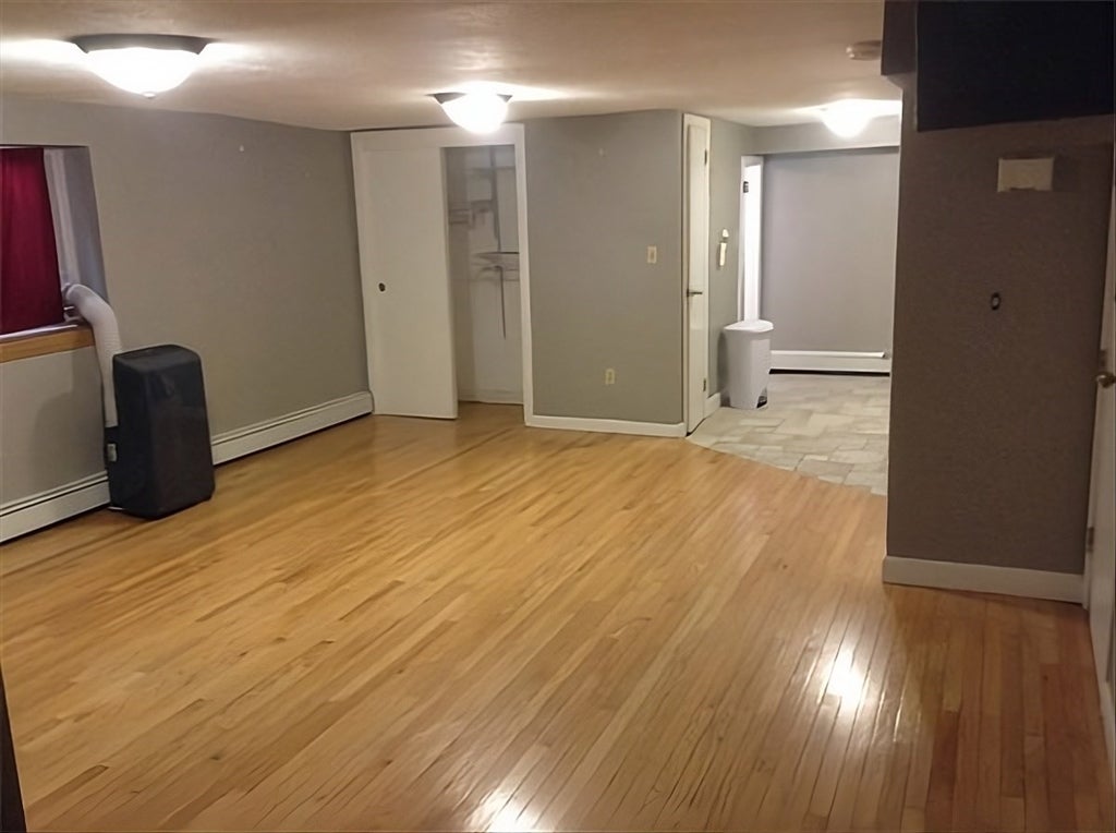 42 Bryon Rd 1