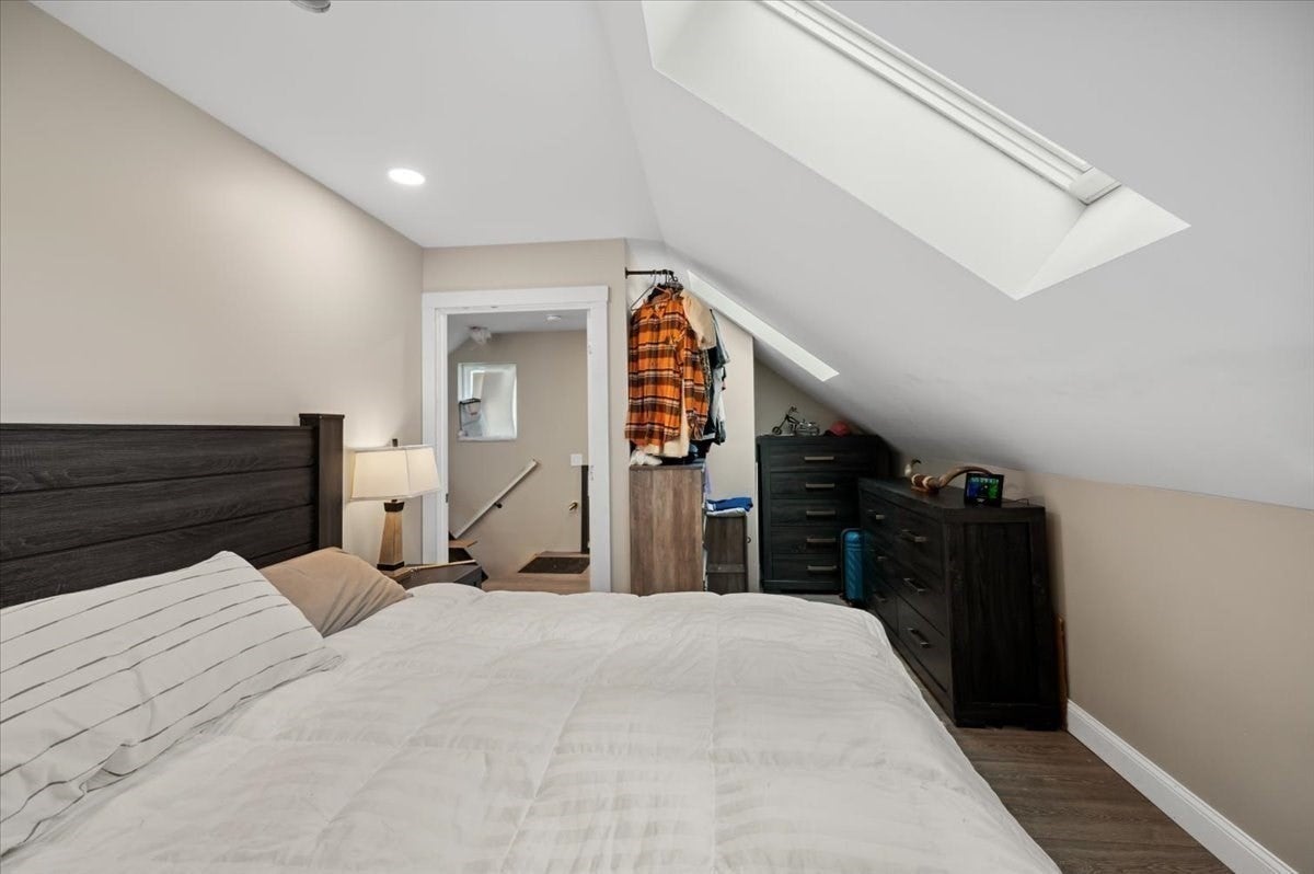 373 Highland St, Northbridge, MA Photo #18