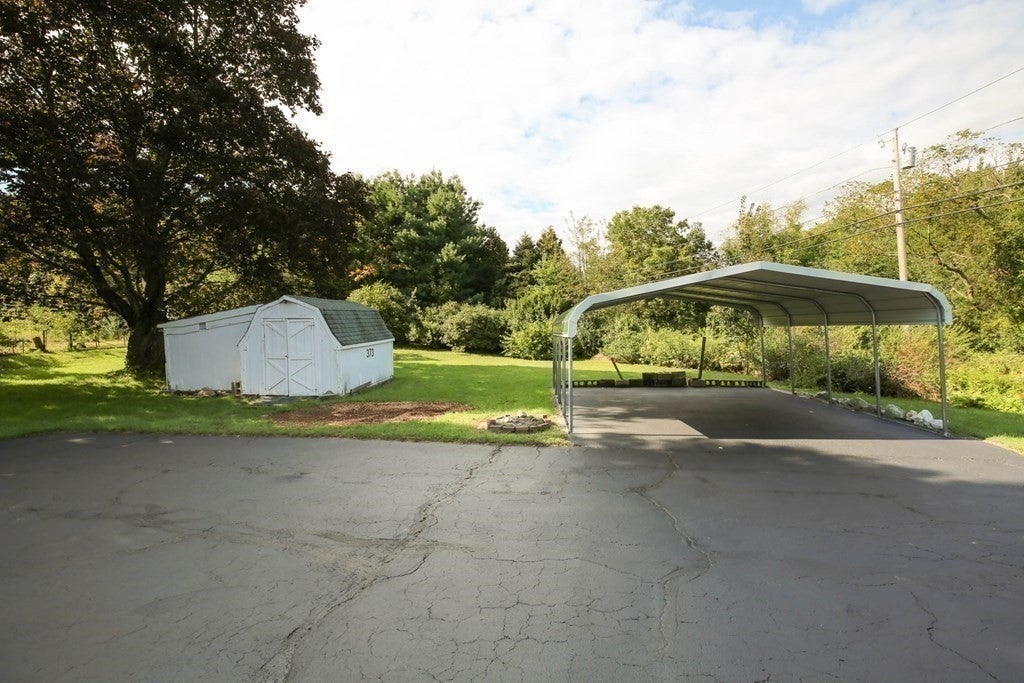 373 Highland St, Northbridge, MA Photo #5