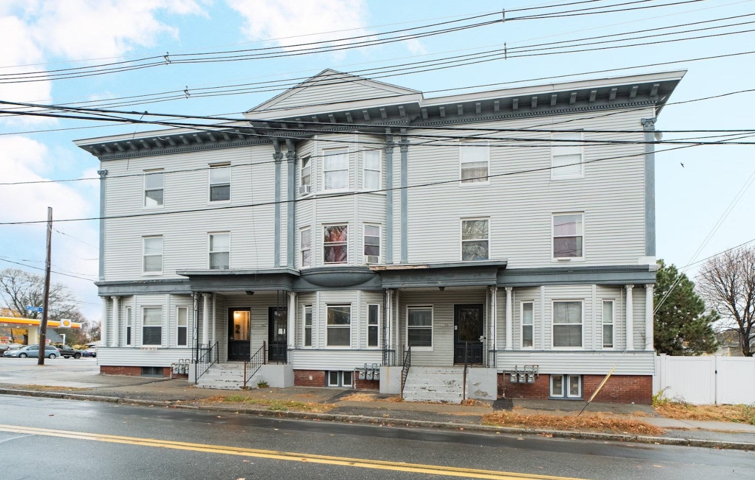 55 Pleasant St