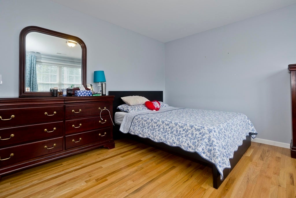 15 Lombard Ave, East Longmeadow, MA Photo #28