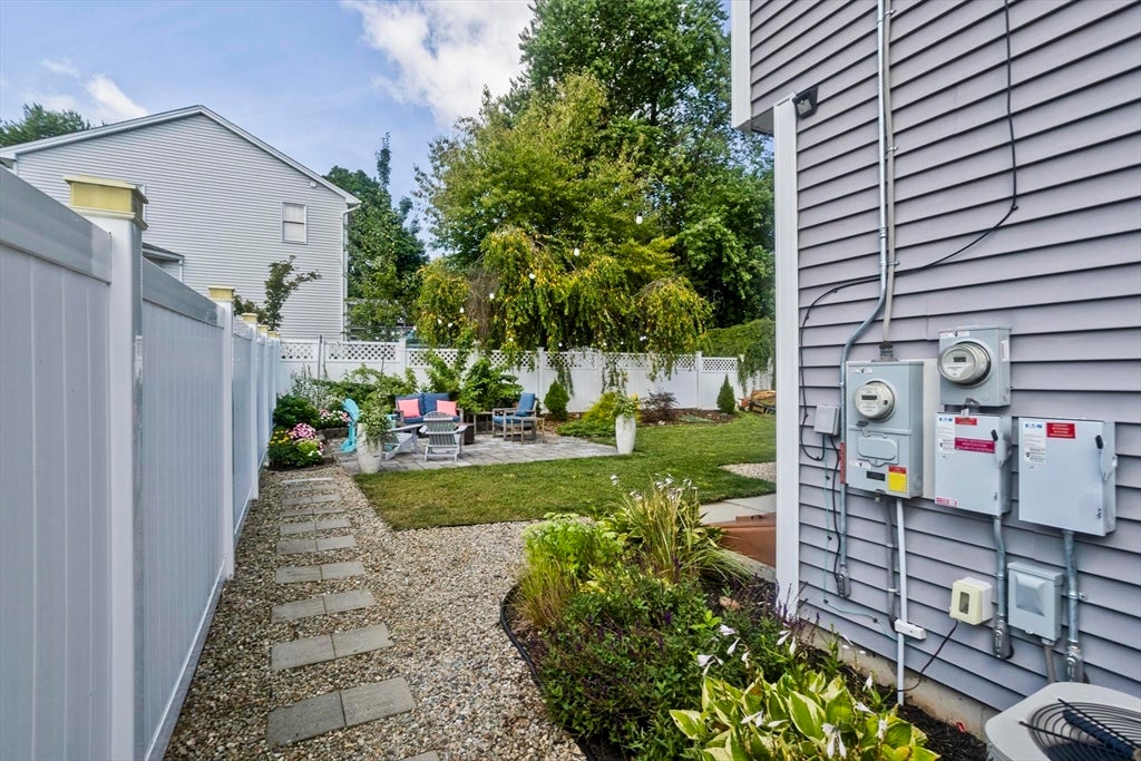 15 Lombard Ave, East Longmeadow, MA Photo #42