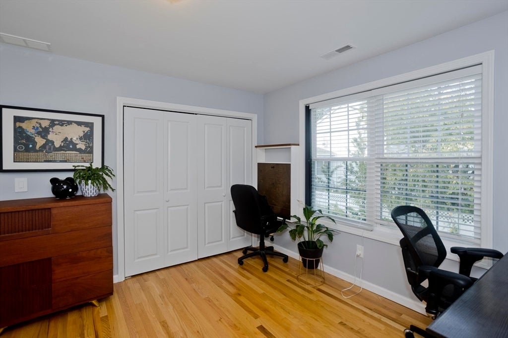 15 Lombard Ave, East Longmeadow, MA Photo #31
