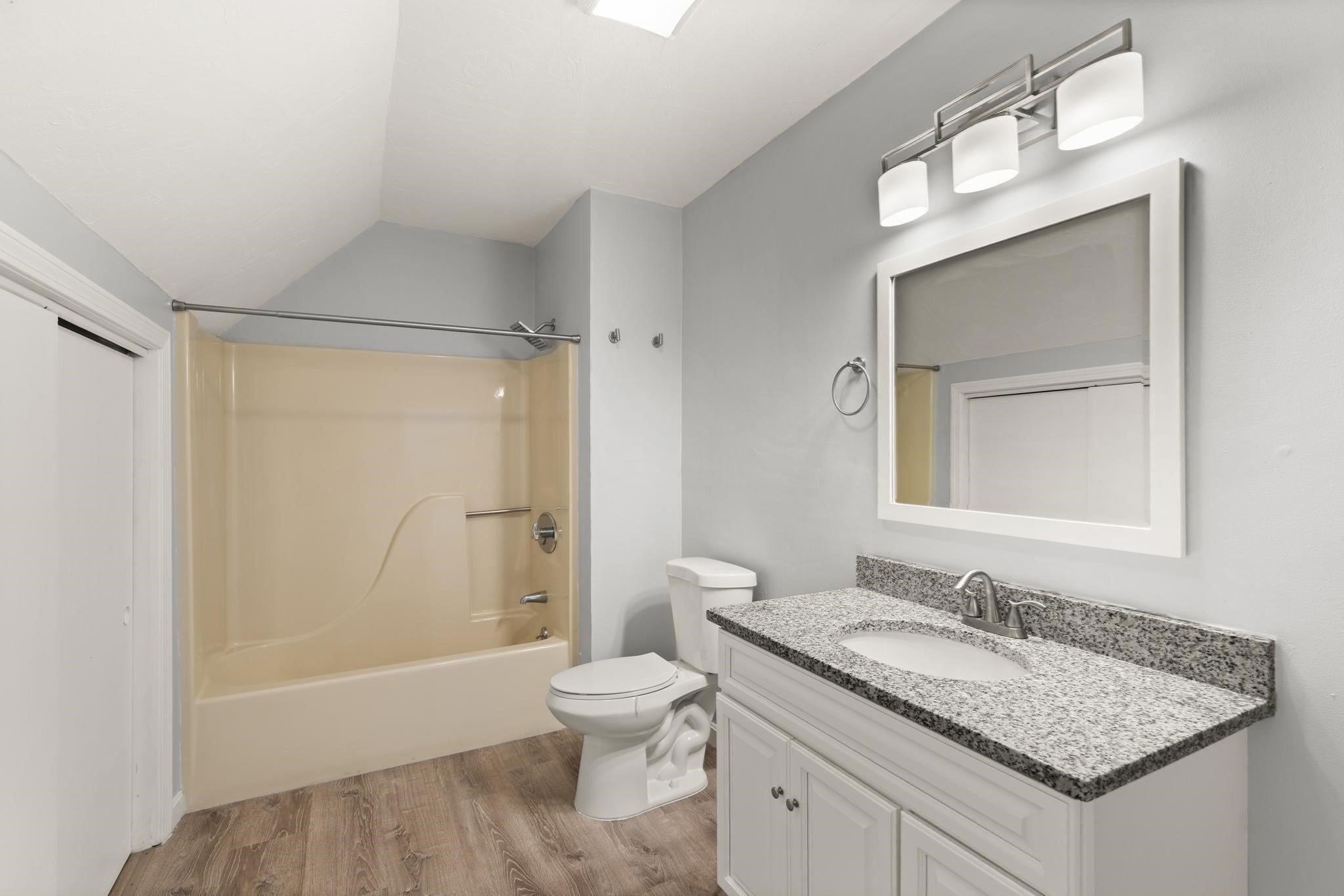 31 Elizabeth St #303, Worcester, MA, 31 Elizabeth St #303, Worcester, MA Photo #8