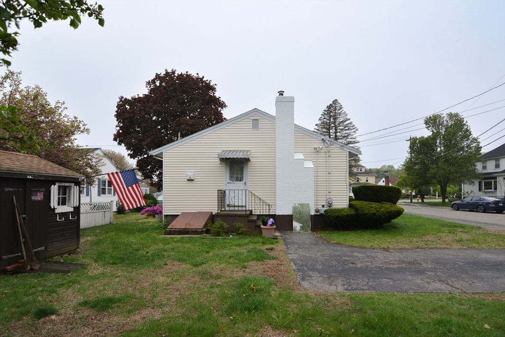 48 Franklin St
