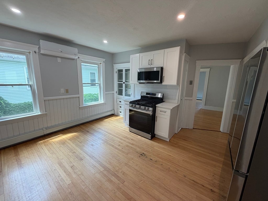 72 Everard St #2, Worcester, MA Photo #2