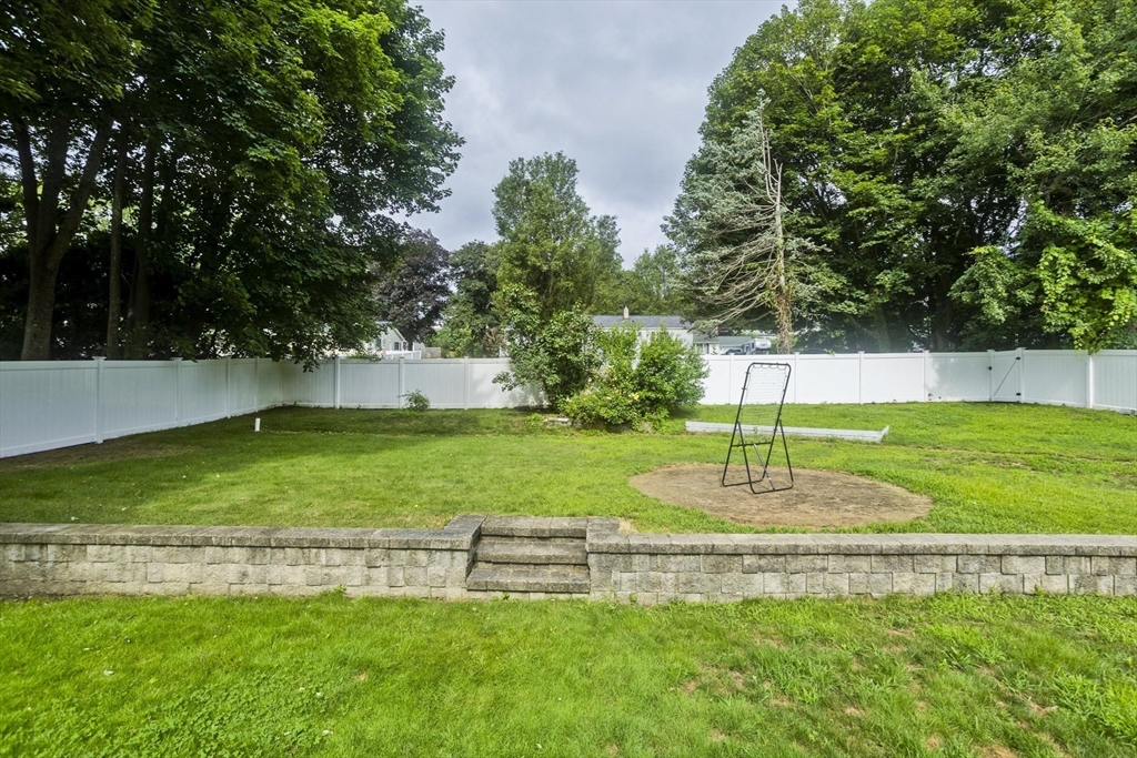 47 Pynchon Rd