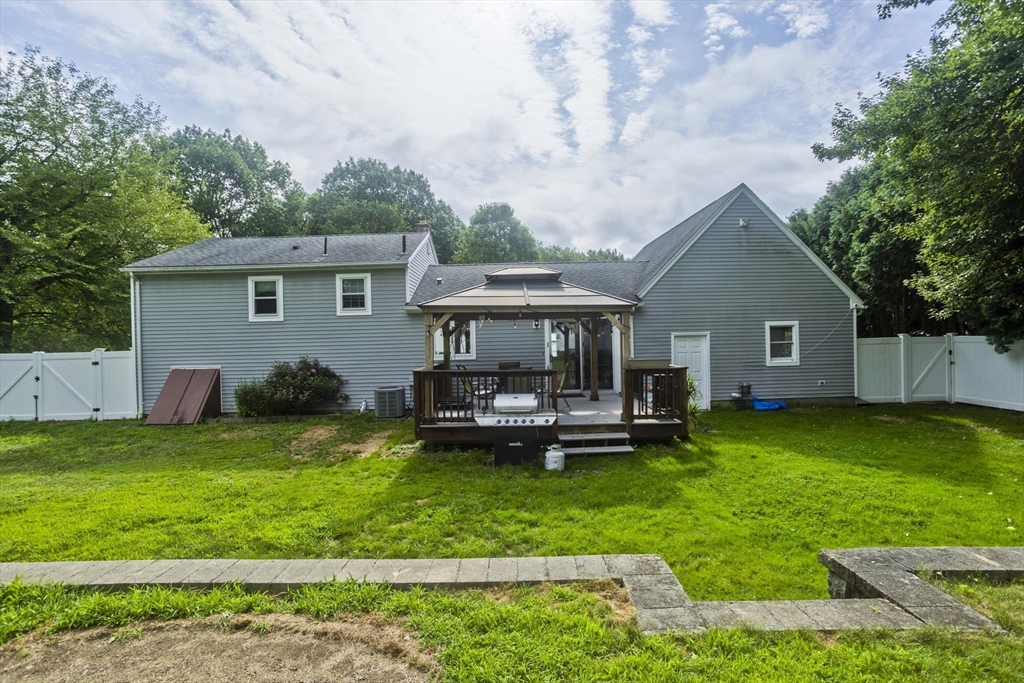 47 Pynchon Rd