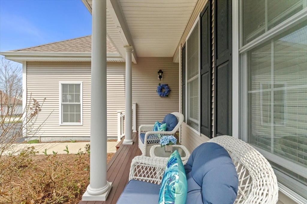 105 Taft Hill Ln 105