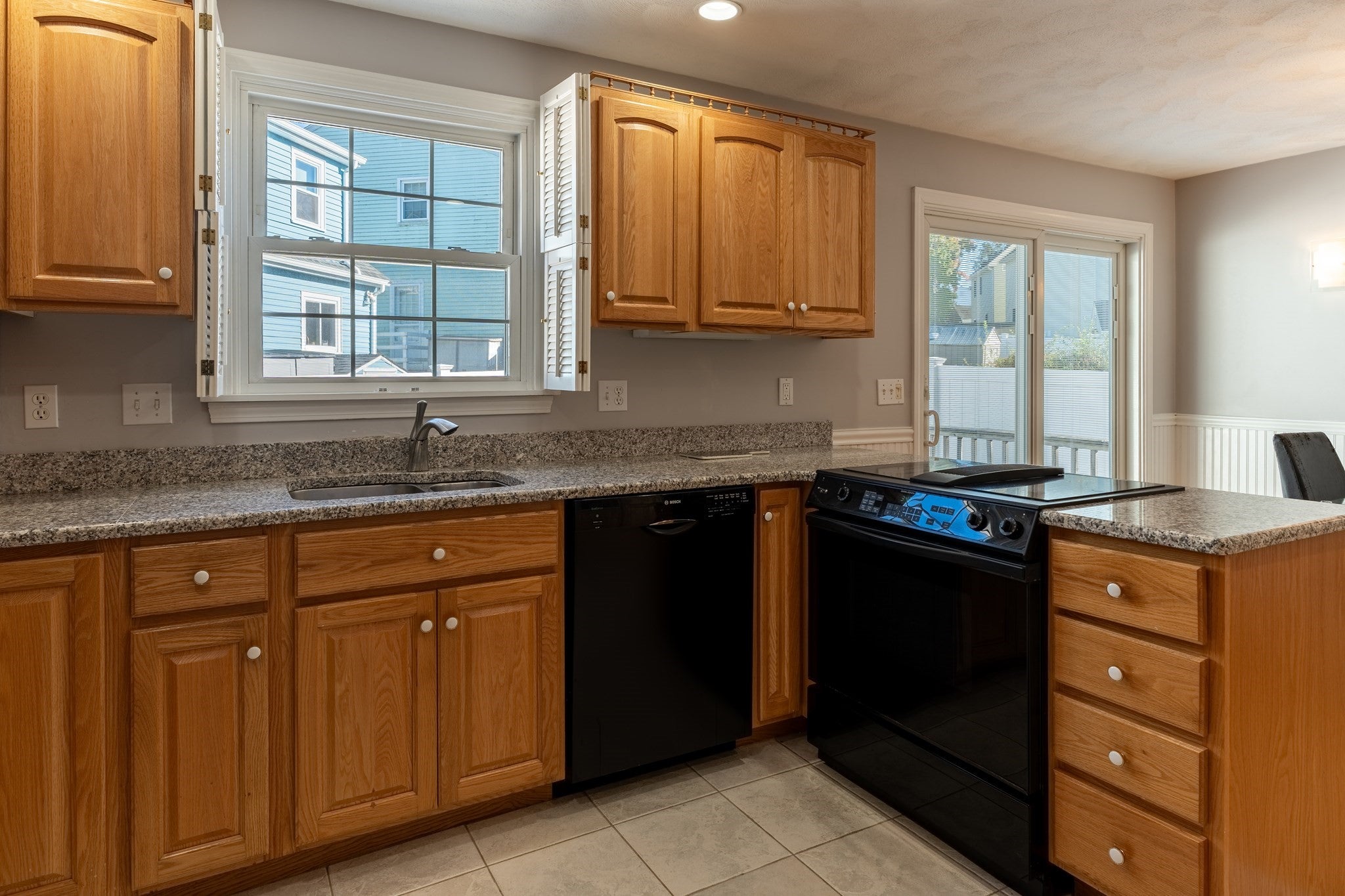 121 Hibiscus Ave #N/A, Waltham, MA, 121 Hibiscus Ave #N/A, Waltham, MA Photo #3