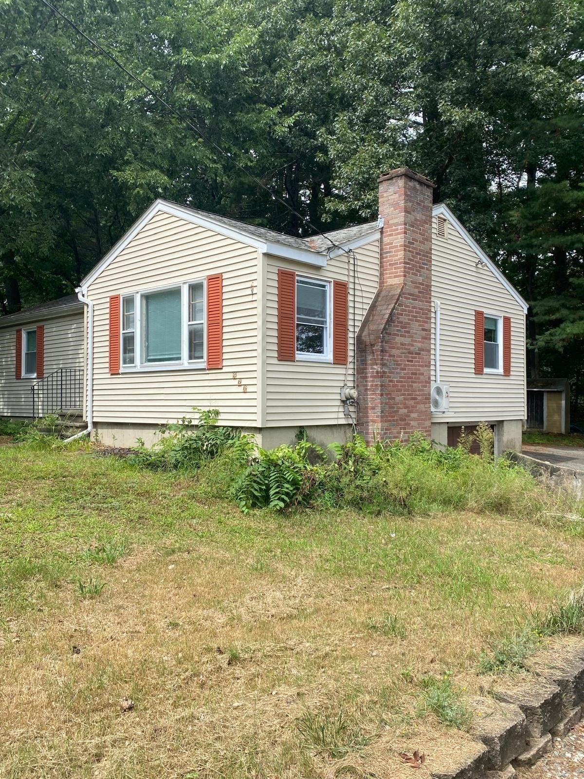 266 Lowell St