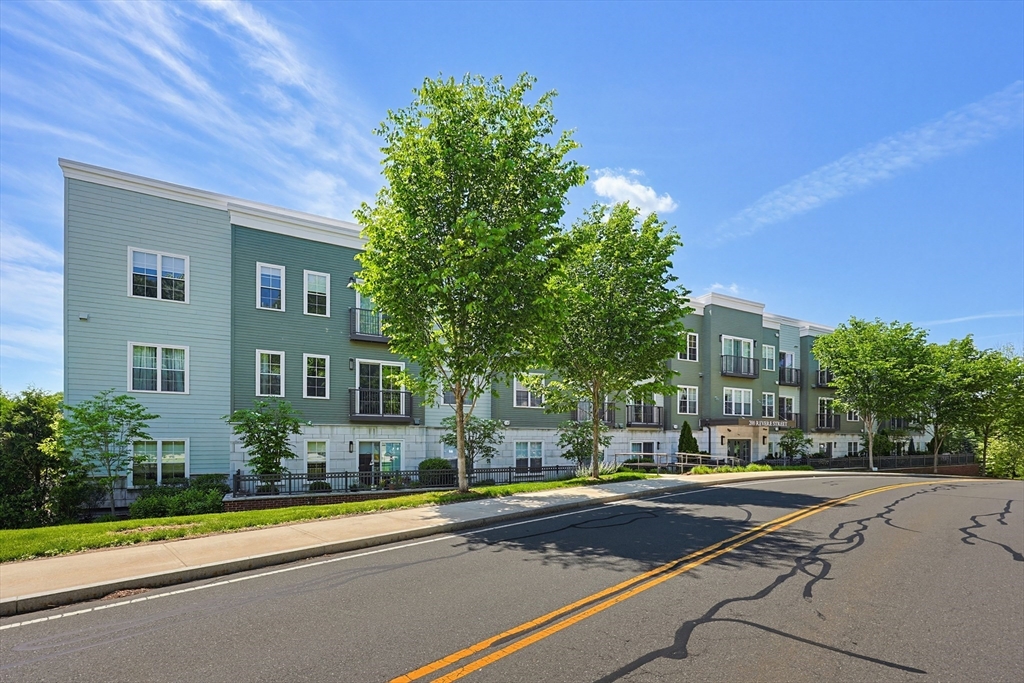 200 Revere St 4209