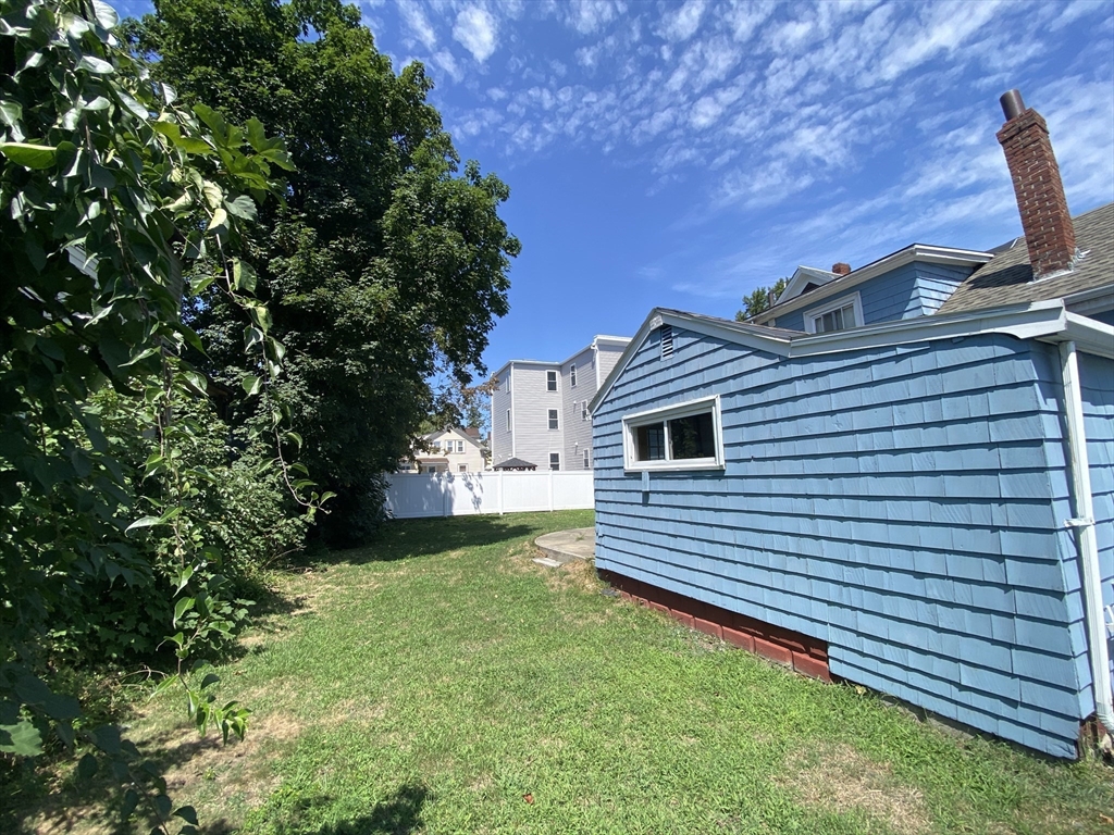 46 Whiting Street, Lynn, MA Photo #4