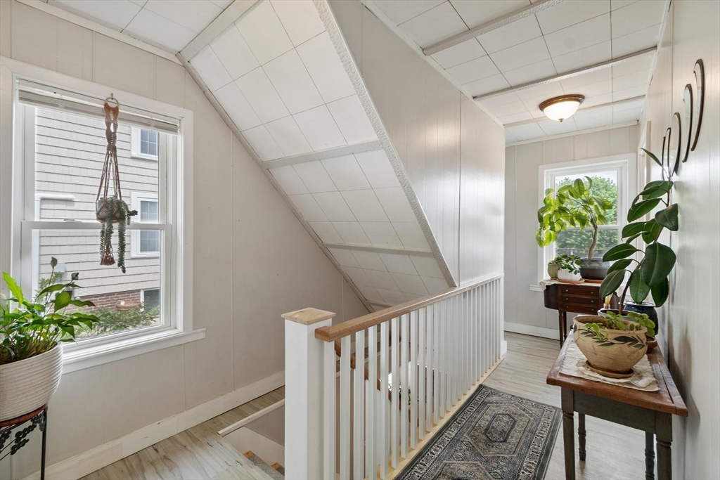 1 Union Street, Amesbury, MA, 1 Union Street, Amesbury, MA Photo #19