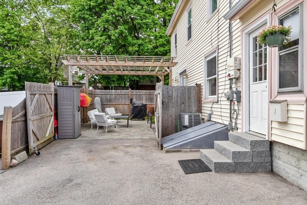 1 Union Street, Amesbury, MA, 1 Union Street, Amesbury, MA Photo #34