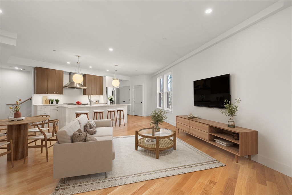 6 Dellmore Rd 3