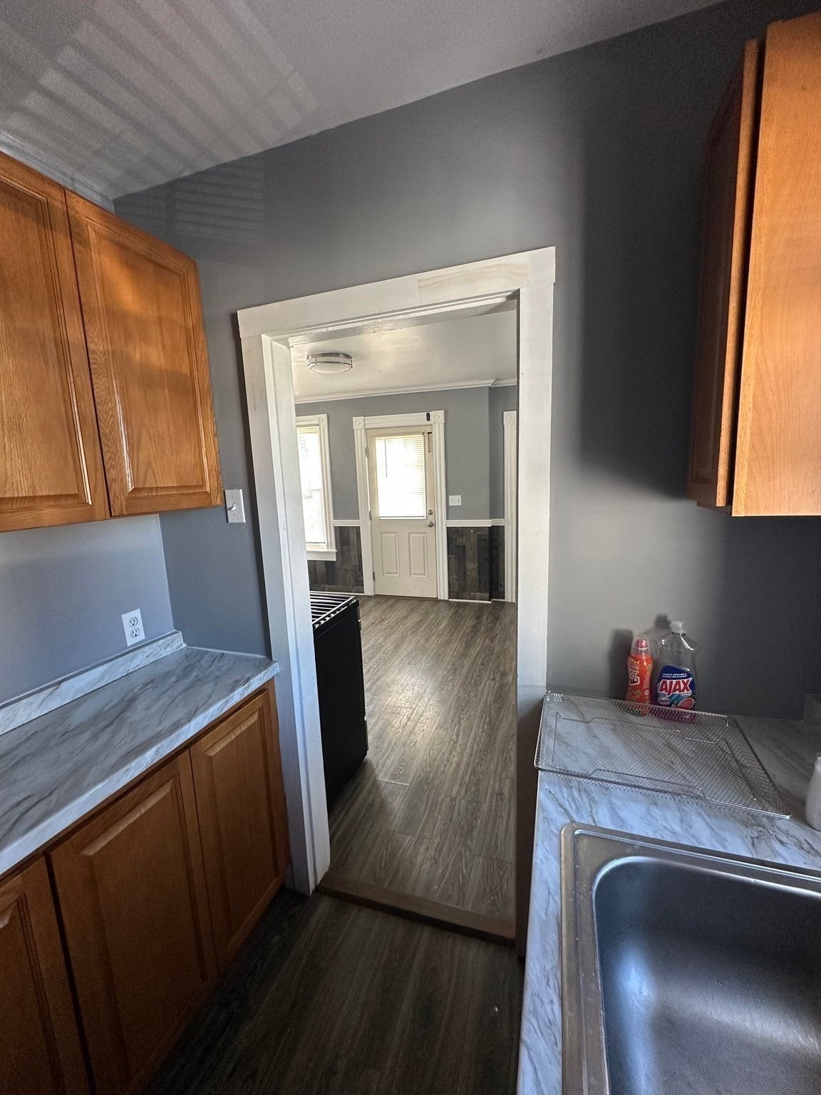 8 Highland St 1