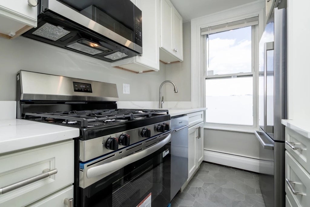 548 E Broadway #PH, Boston, MA, 548 E Broadway #PH, Boston, MA Photo #3