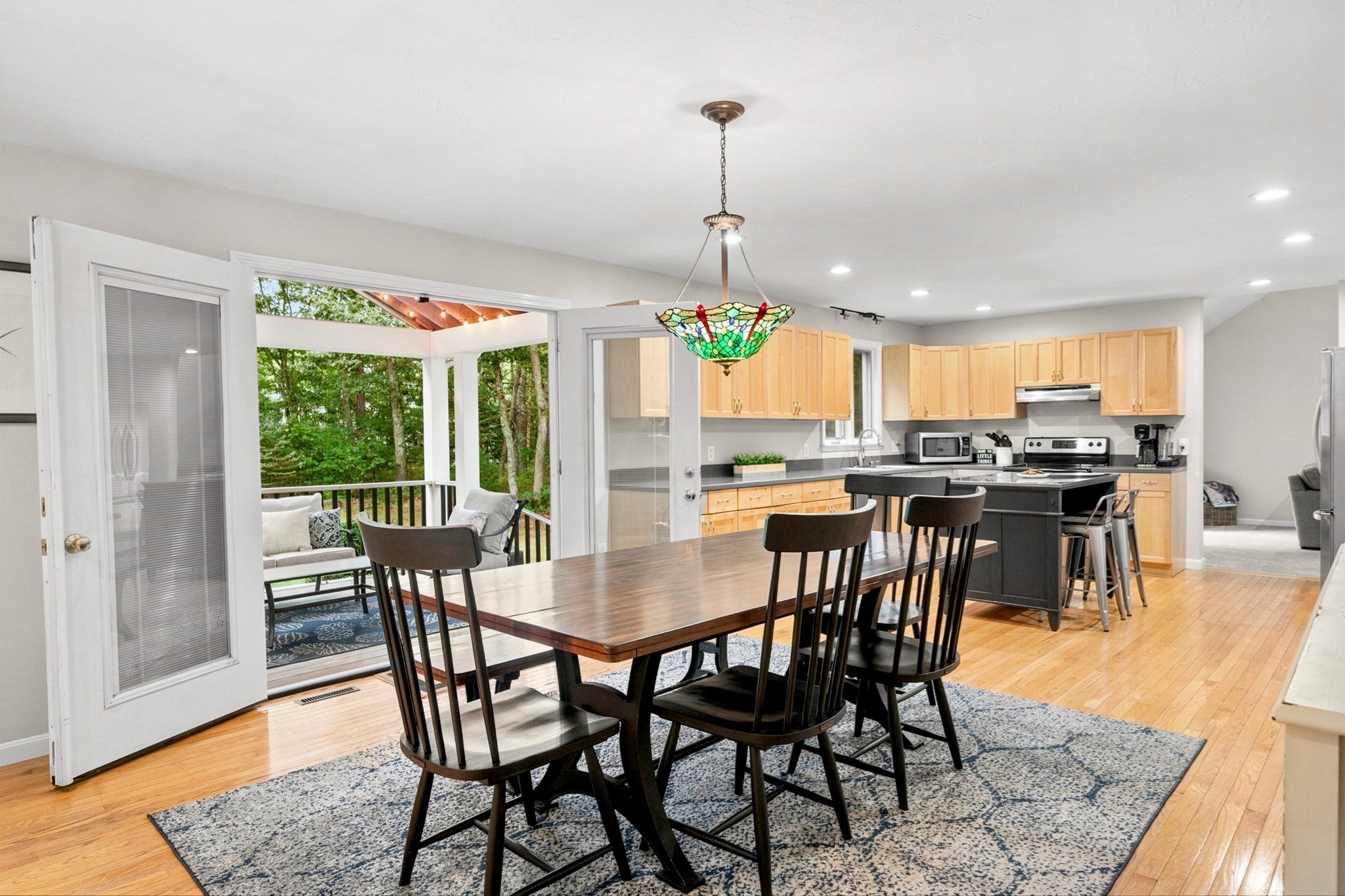 37 Phyllis Rd