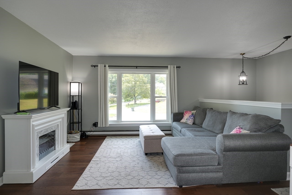 1 Pine Ridge Drive