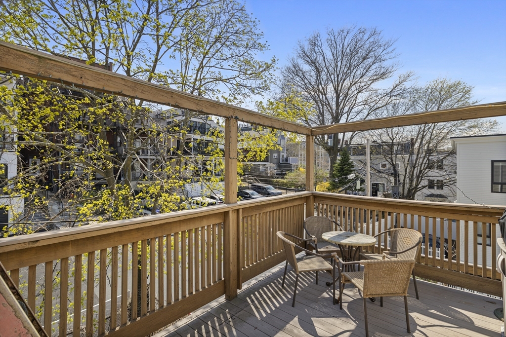 419 E 3rd St #3, Boston, MA Photo #12