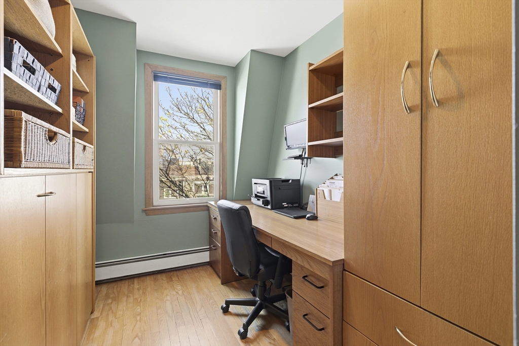 419 E 3rd St #3, Boston, MA Photo #11