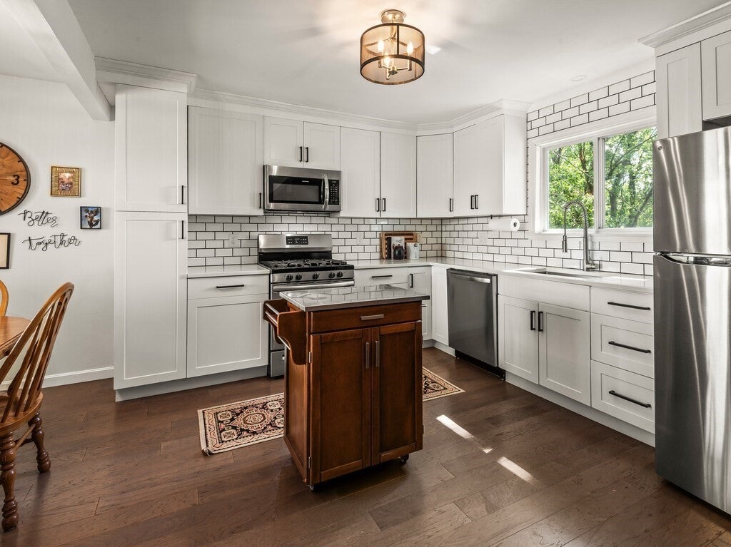 60 Bowker Street, Worcester, MA Photo #8