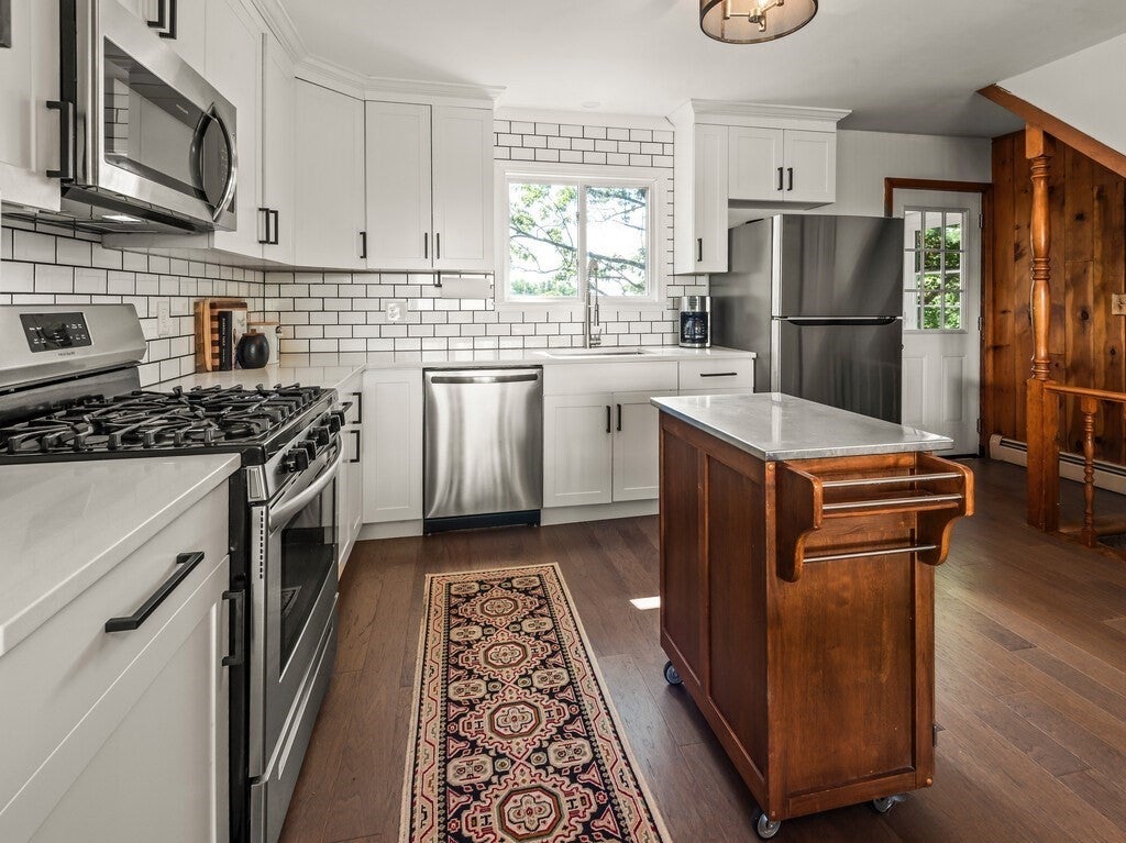 60 Bowker Street, Worcester, MA Photo #7