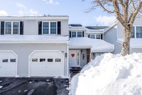 Photo of 101 Bridle Cross Rd #101, Fitchburg, MA 01420 (MLS # 73485015)