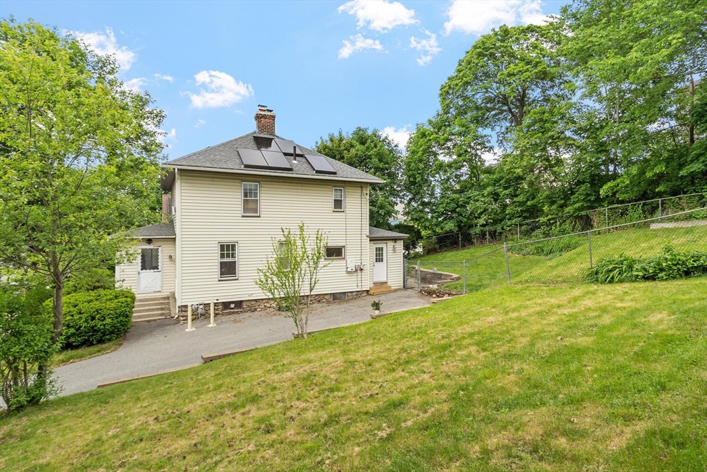 11 Wakefield St