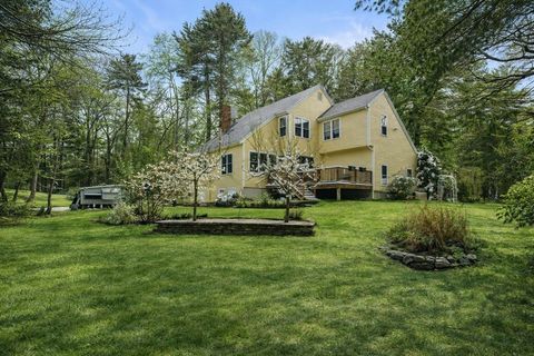 12 Campmeeting Rd Topsfield MA 01983