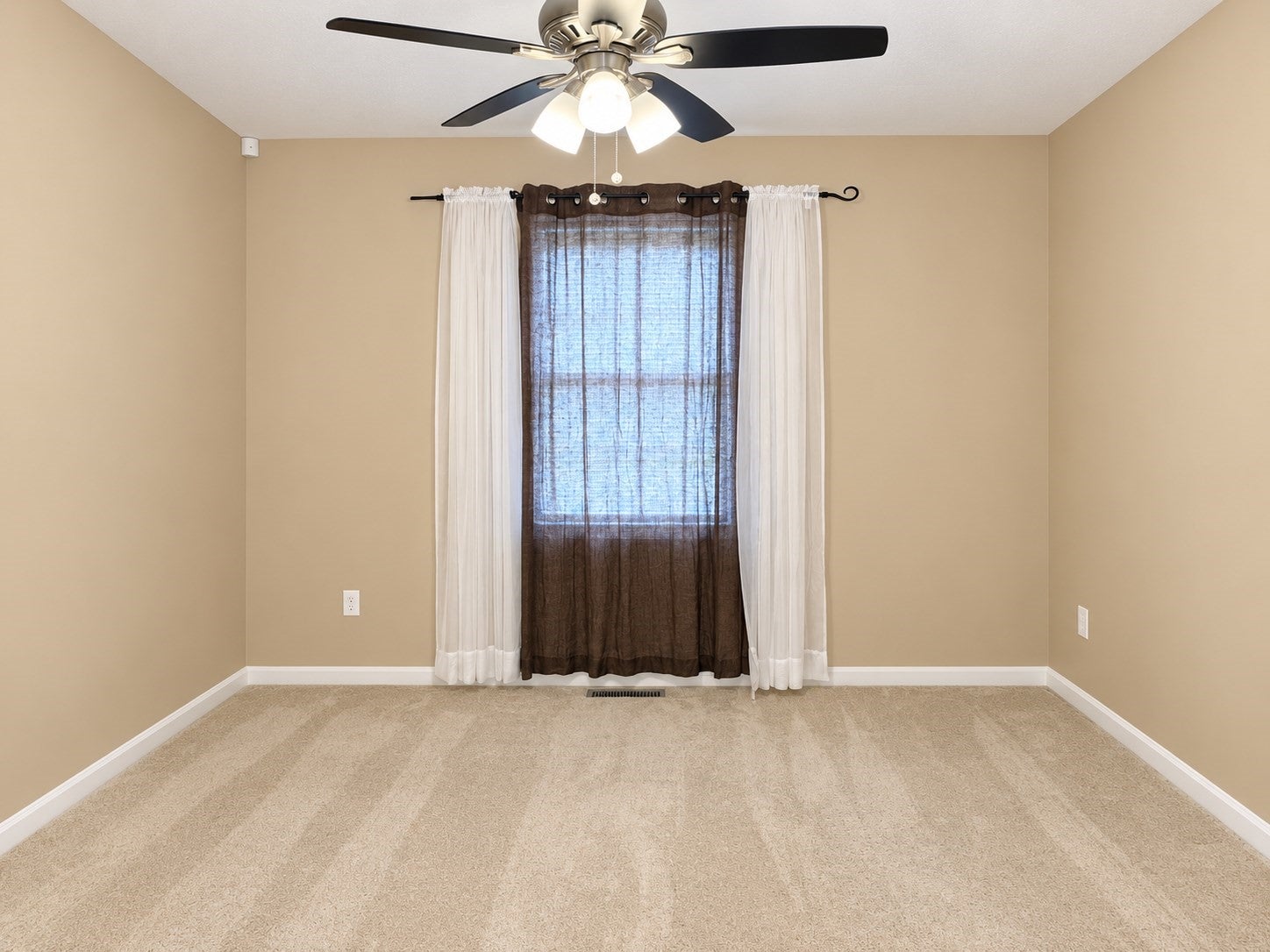 152 Sargent St, Belchertown, MA Photo #23