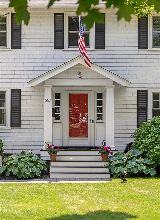 667 Salem St, Lynnfield, MA, 667 Salem St, Lynnfield, MA Photo #2