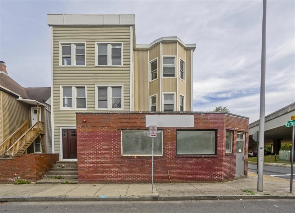 757-759 Chicopee Street