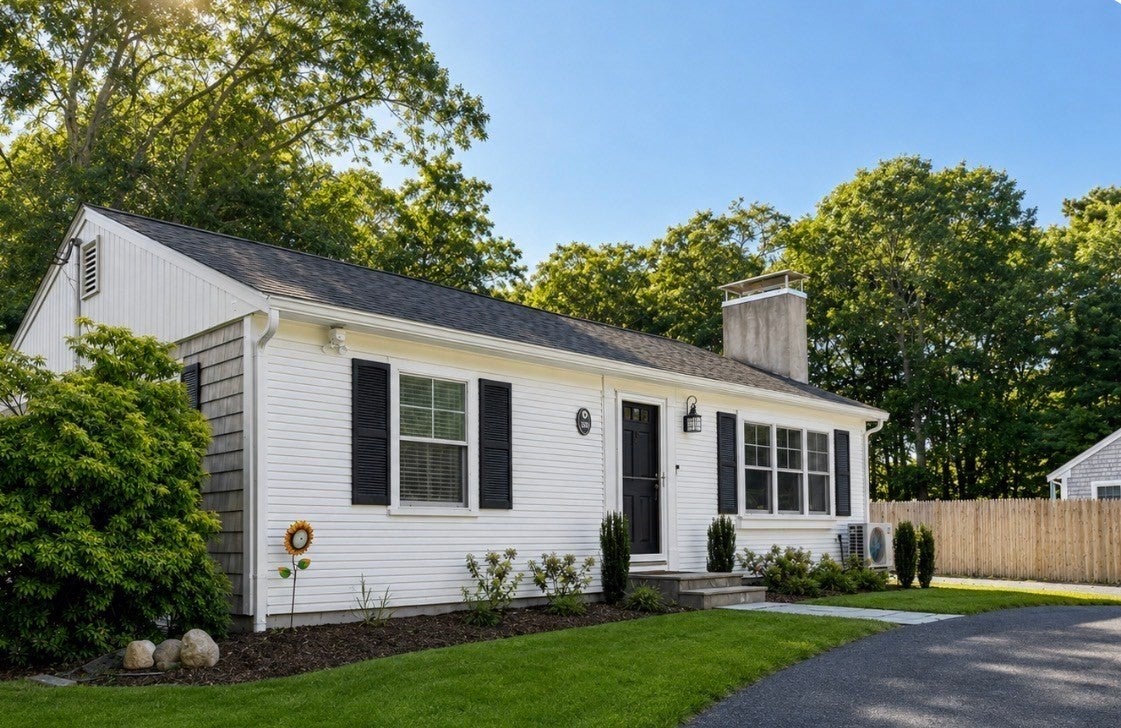 329 Swift Ave, Barnstable, MA Photo #2