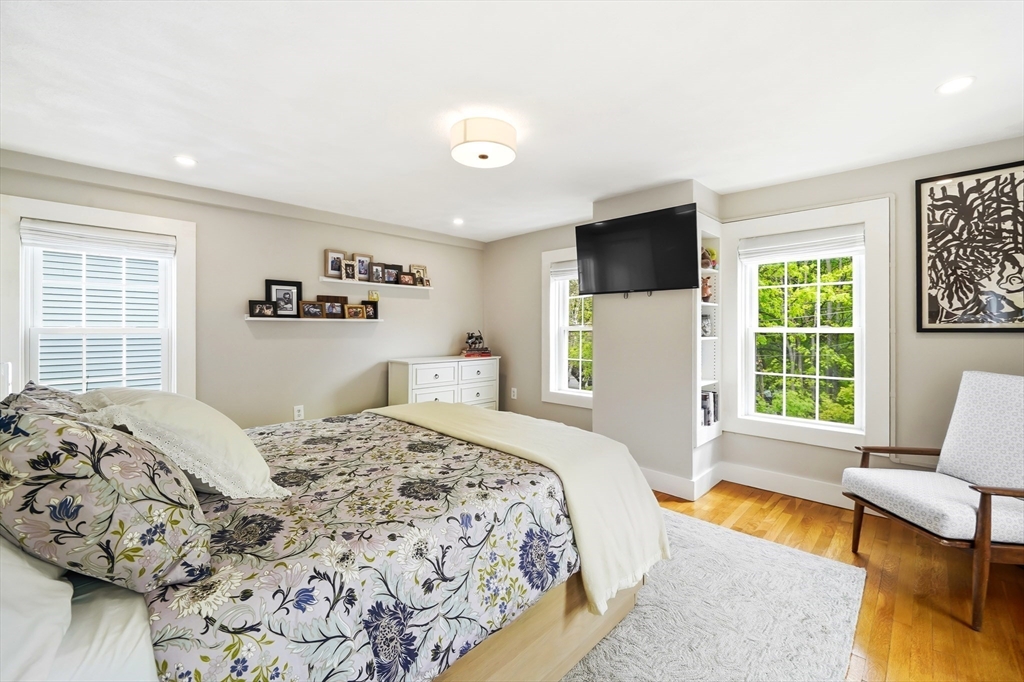 11 Beacon St, Woburn, MA Photo #20