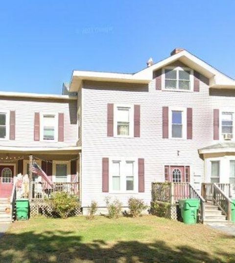 138 Water 2-R Clinton MA 01510