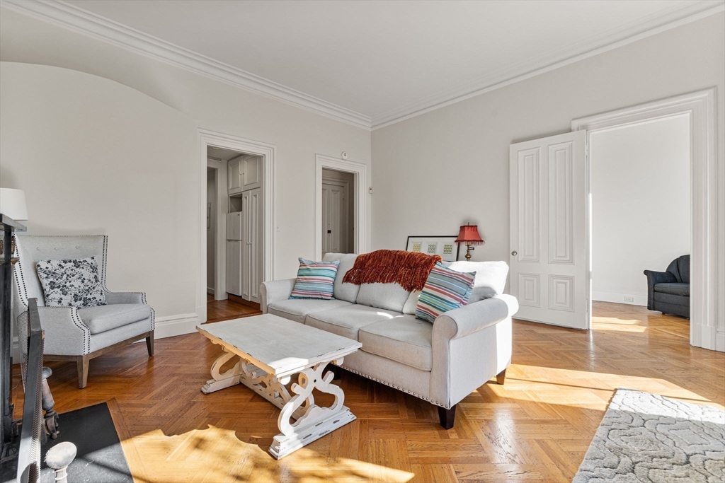 396 Beacon Street 3