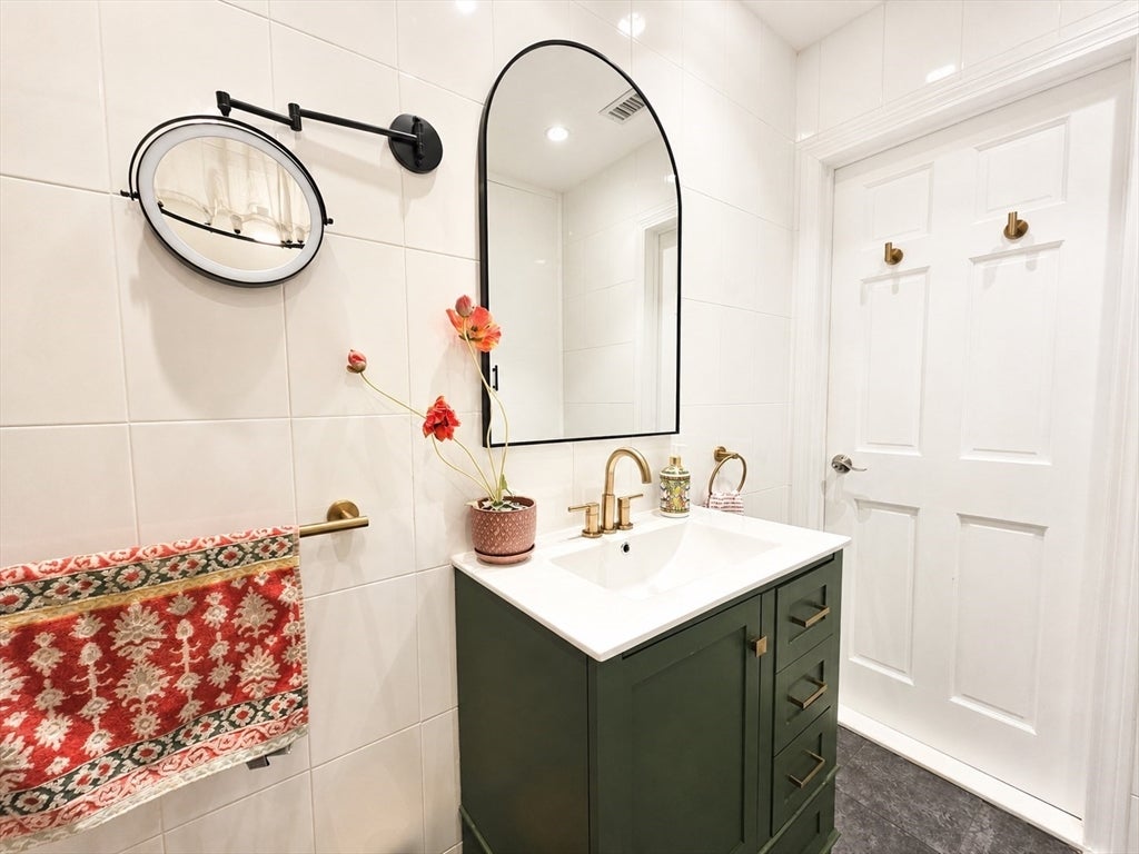 55 Broadlawn Park #16B, Boston, MA, 55 Broadlawn Park #16B, Boston, MA Photo #20