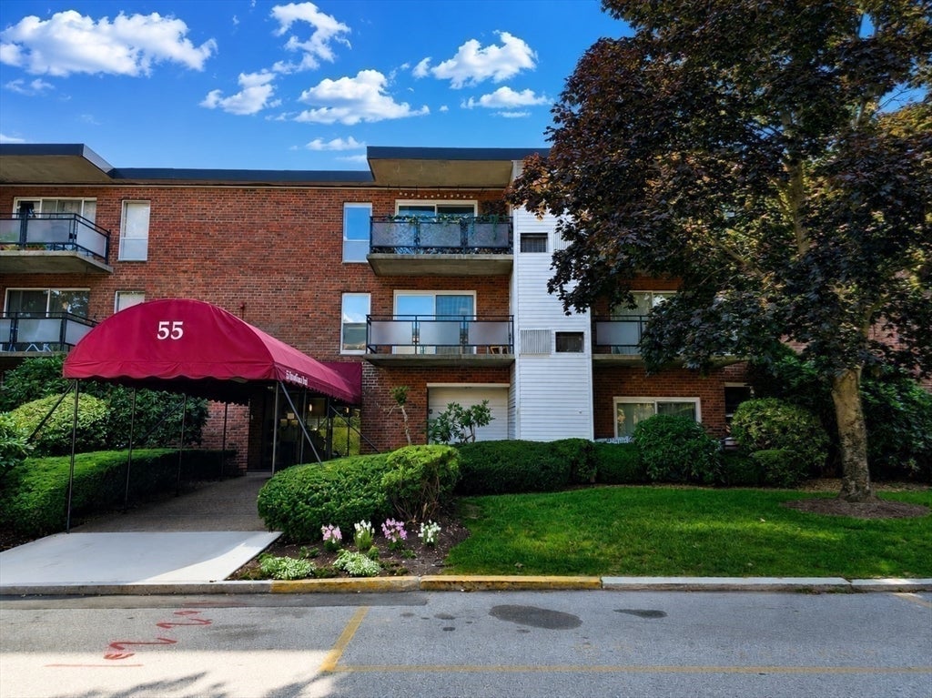 55 Broadlawn Park #16B, Boston, MA, 55 Broadlawn Park #16B, Boston, MA Photo #31