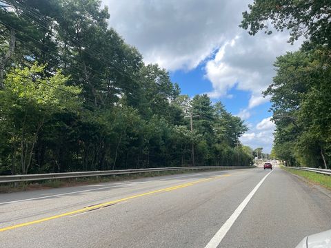 Photo of 39 Bedford Street, Lakeville, MA 02347 (MLS # 73428838)