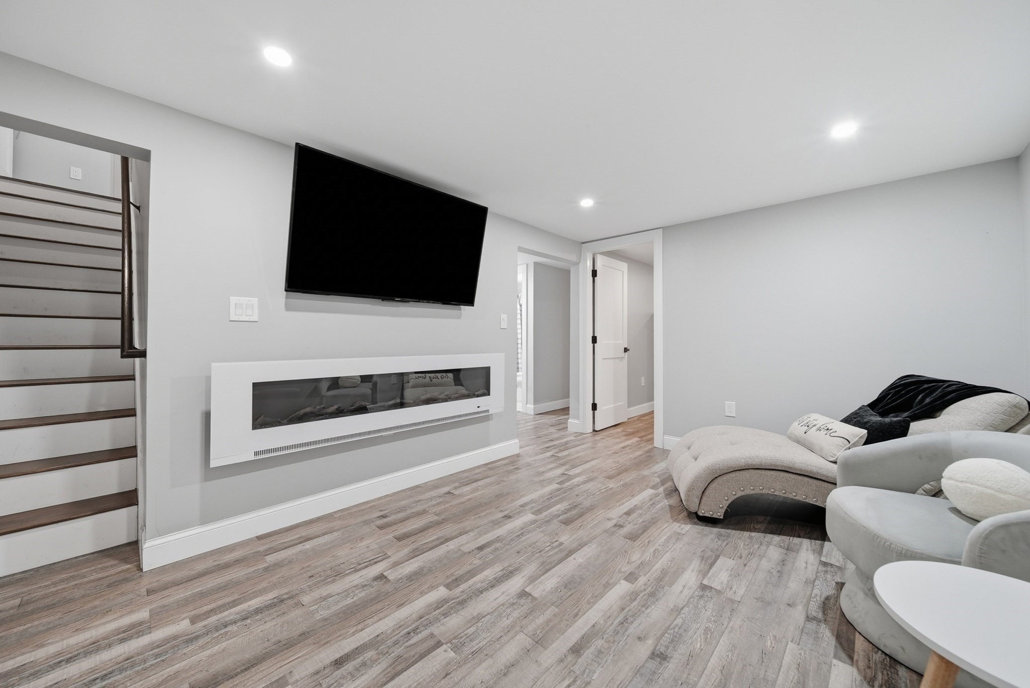 107 New York St, Lowell, MA Photo #29